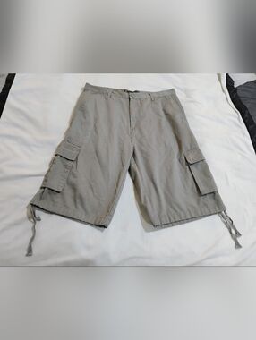 Men's Cargo Shorts in Light Gray with Drawstring Hem
